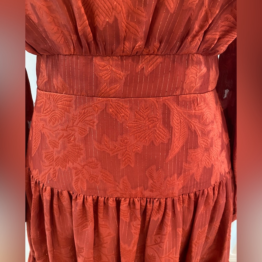 NWOT ELIZA J Metallic Stripe Floral Jacquard Long Sleeve Chiffon Dress - Picture 11 of 16